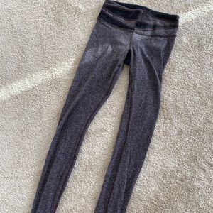 Lululemon herringbone size 4